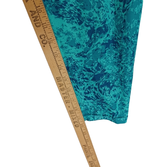 SPALDING Teal Green/ Blue Print Athletic Capri Crop Leggings Large - Picture 5 of 8